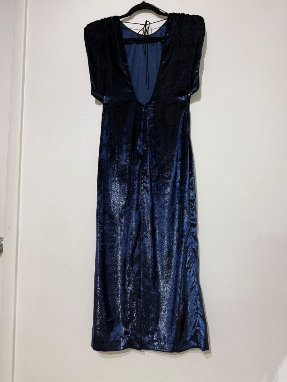 Dress - Picture 3 of 3